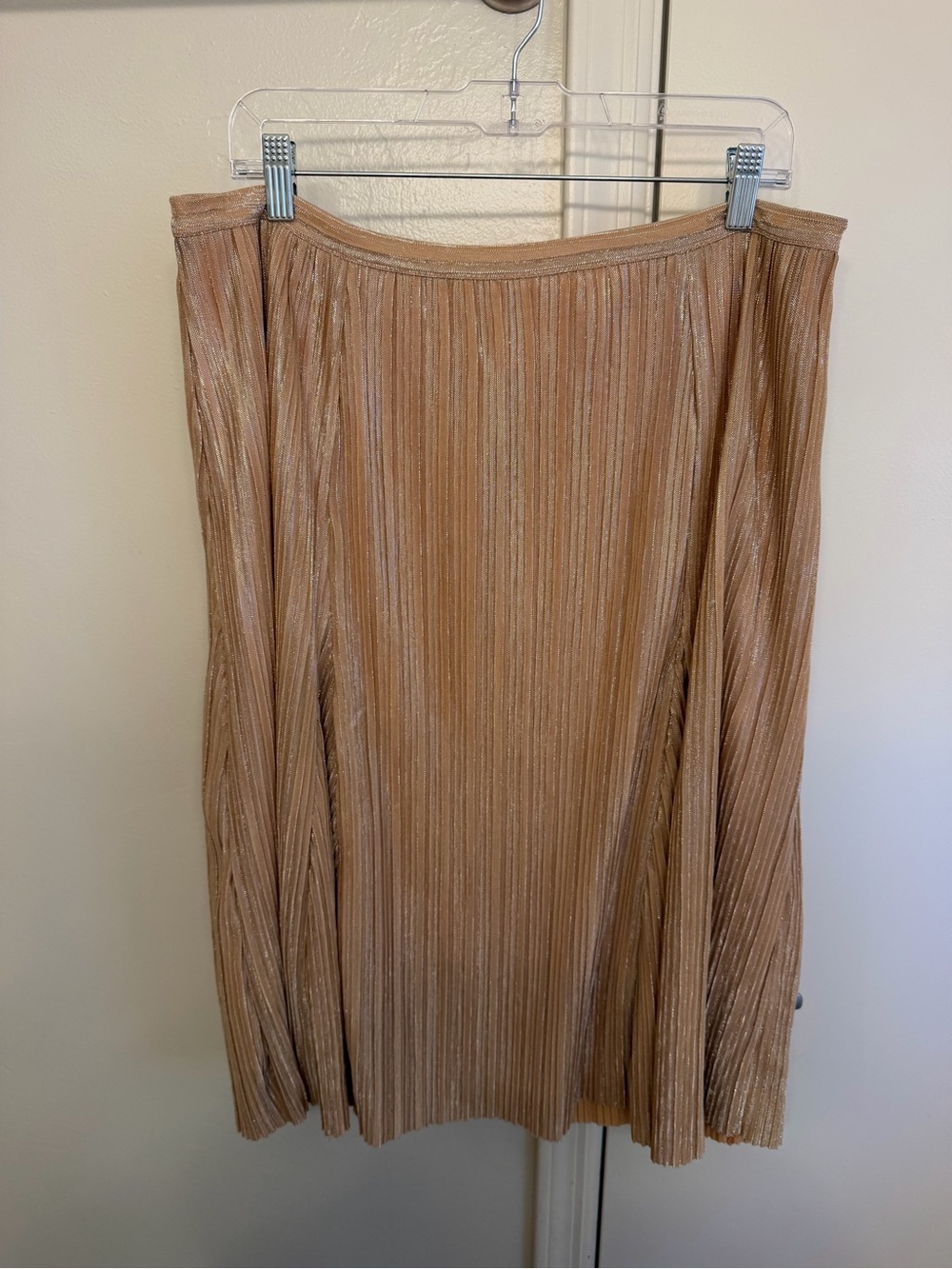 Maeve Ambra Pleated Midi Skirt Pink Rose Gold Metallic Size Large - Picture 2 of 8